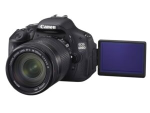 camara reflex canon eos600d frontal