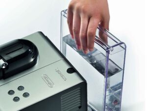 maquina cafe delonghi en520s frontal